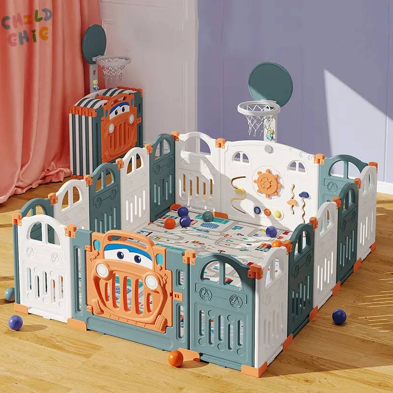 Parc pour bébé pliable en forme de voiture avec panier de basket, barrière de sécurité intérieure pour enfants